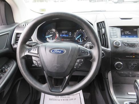 Used 2017 Ford Edge SE w/ Cargo Accessory Package AWD/4WD image 14