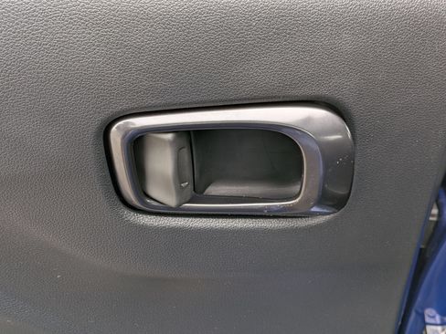 Used 2024 Hyundai Venue Limited FWD image 28