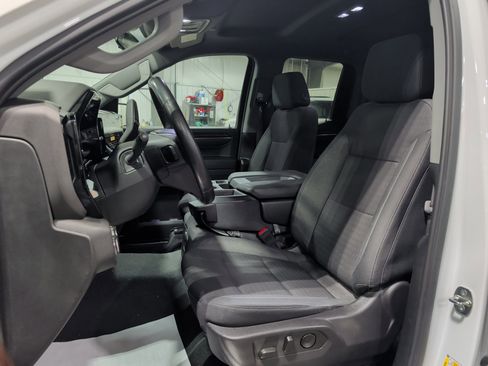 Used 2024 GMC Sierra 1500 SLE image 7