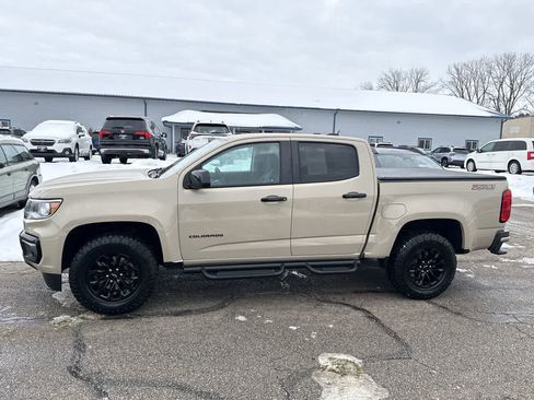 Used 2022 Chevrolet Colorado Z71 image 3