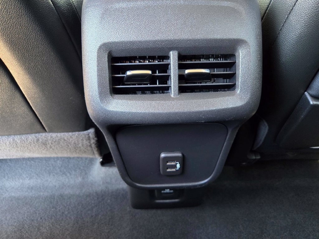 Used 2023 GMC Terrain AT4 AWD/4WD image 12