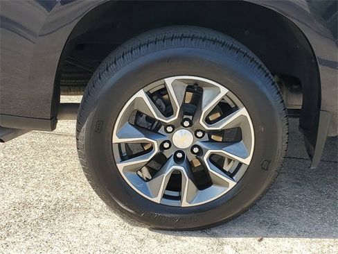Used 2023 Chevrolet Silverado 1500 LT w/ Protection Package image 5