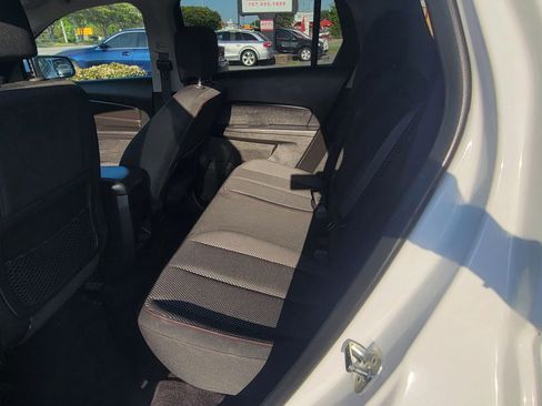 Used 2016 GMC Terrain SLE w/ Convenience Package image 11