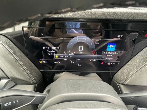 New 2026 GMC Yukon XL Denali w/ Sun & Power Step Package image 33