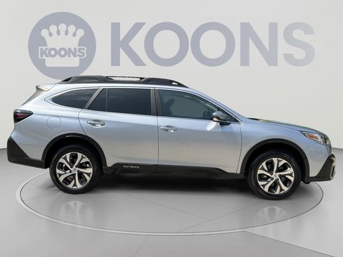 Used 2022 Subaru Outback Limited AWD/4WD image 12