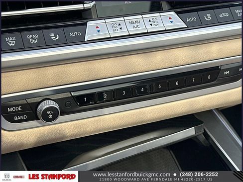 Used 2022 BMW X7 xDrive40i w/ Premium Package image 35