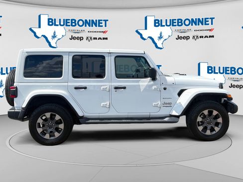 Certified 2020 Jeep Wrangler Unlimited Sahara AWD/4WD image 4