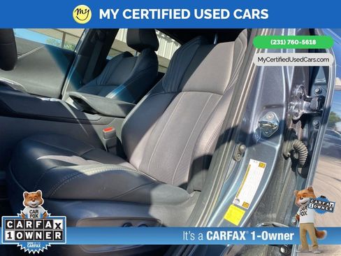 Used 2023 Toyota Venza Limited AWD/4WD image 16