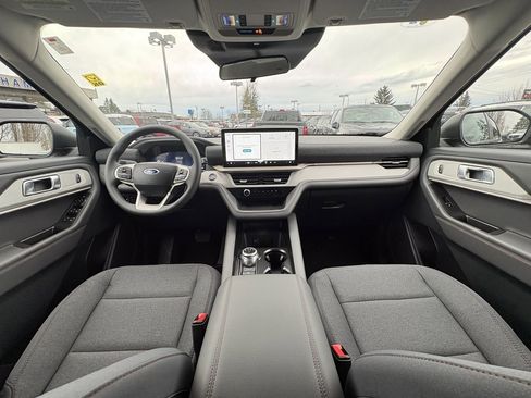 New 2026 Ford Explorer Active image 19