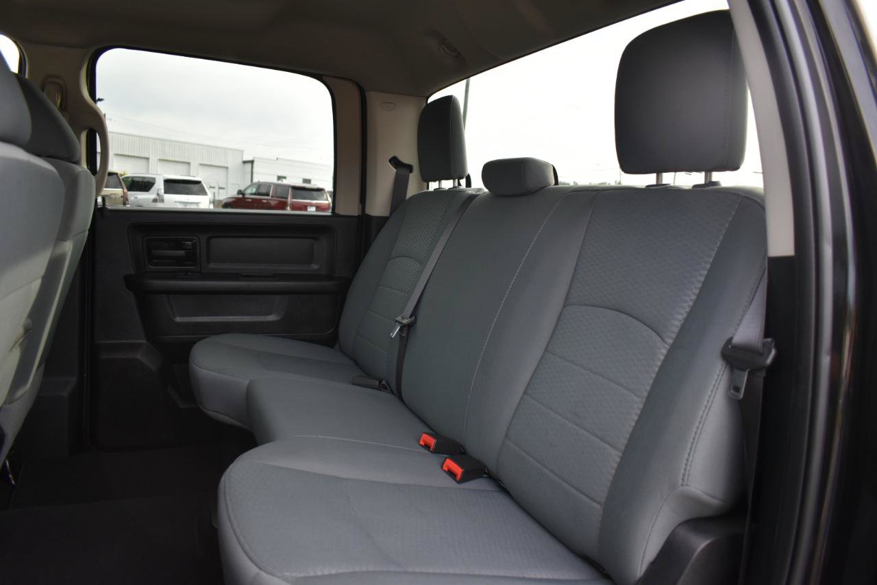 Used 2018 RAM 2500 Tradesman w/ Chrome Appearance Group AWD/4WD image 24
