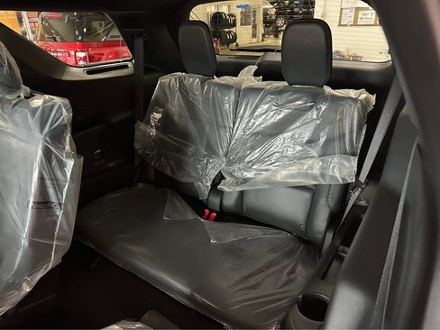 New 2026 Ford Explorer ST-Line AWD/4WD image 33
