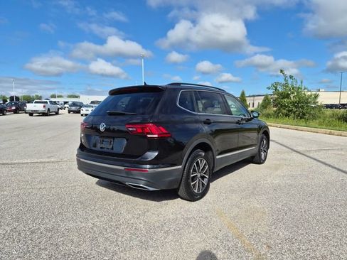 Used 2020 Volkswagen Tiguan SE FWD image 6