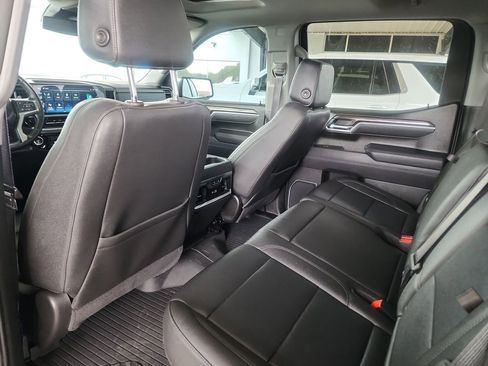 Used 2025 Chevrolet Silverado 1500 LTZ w/ LTZ Premium Package AWD/4WD image 41