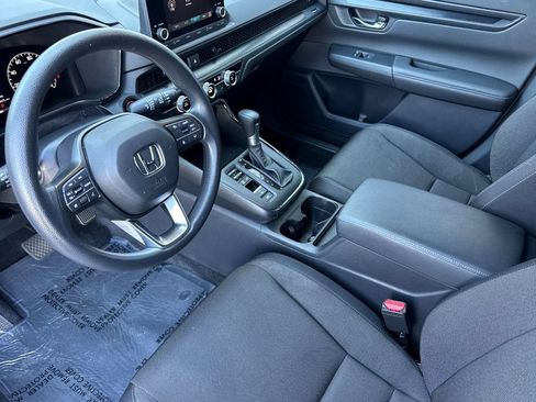 Used 2024 Honda CR-V LX image 9