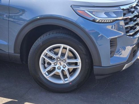 New 2026 Ford Explorer Active AWD/4WD image 3