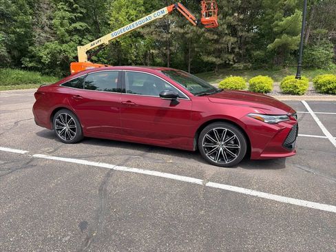 Used 2020 Toyota Avalon Touring w/ Advanced Safety Package FWD image 16