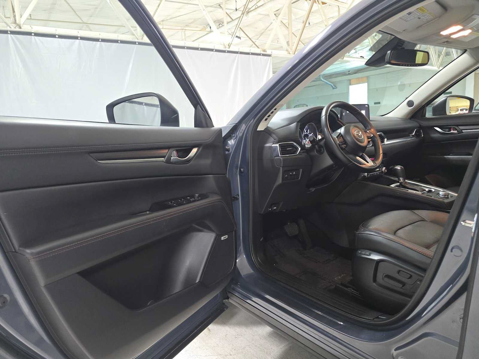 Used 2024 MAZDA CX-5 Carbon Edition AWD/4WD image 19