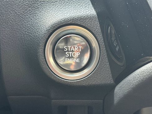 Certified 2025 Lexus ES 350 image 32