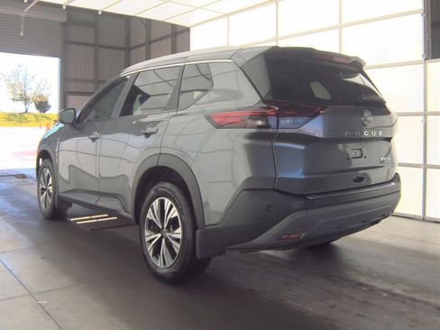 Used 2023 Nissan Rogue SV w/ SV Premium B Package AWD/4WD image 3