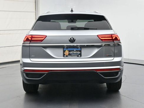 Used 2022 Volkswagen Atlas Cross Sport SE AWD/4WD image 24