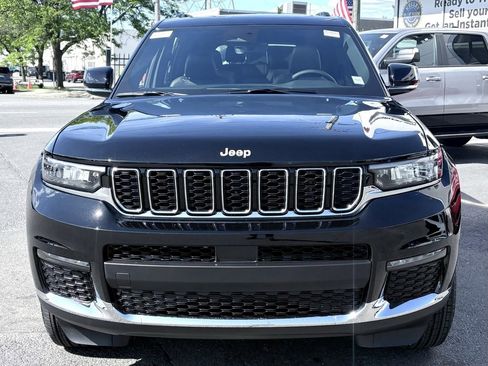 New 2025 Jeep Grand Cherokee L Limited image 2