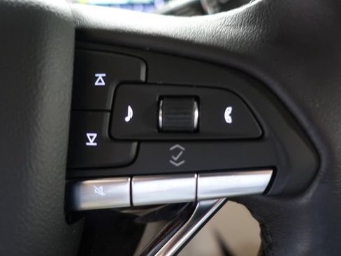Used 2023 Cadillac Escalade Premium Luxury AWD/4WD image 14