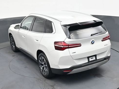 Used 2026 BMW X3 xDrive30 w/ Premium Package image 21