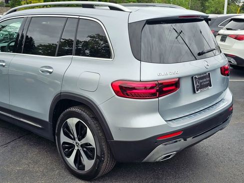 New 2026 Mercedes-Benz GLB 250 4MATIC image 12