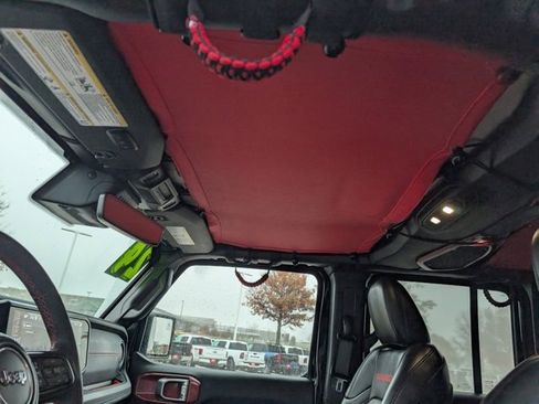 Used 2024 Jeep Wrangler Unlimited Rubicon image 10