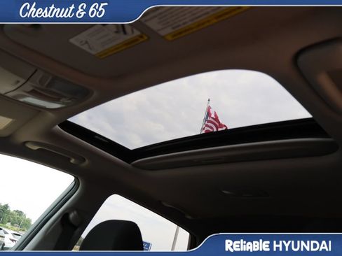 Used 2023 Hyundai Kona SEL w/ Convenience Package FWD image 26