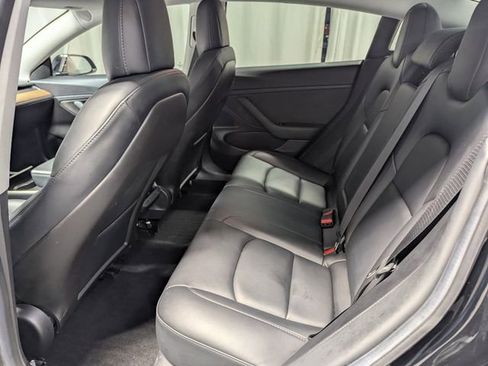 Used 2020 Tesla Model 3 Performance image 9