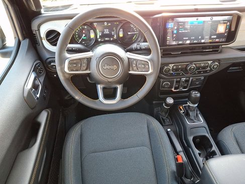 Used 2024 Jeep Wrangler Sahara w/ Safety Group image 12