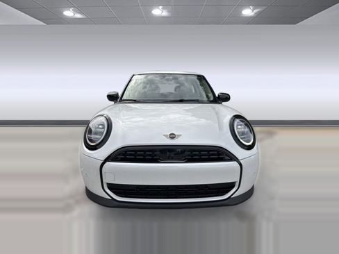 Certified 2025 MINI Cooper 2-Door Hardtop image 5