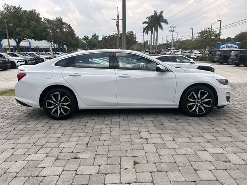 Used 2023 Chevrolet Malibu RS FWD image 14