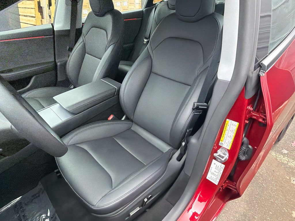 Used 2026 Tesla Model 3 AWD/4WD image 15