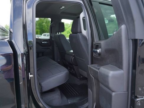 Used 2020 Chevrolet Silverado 1500 LT AWD/4WD image 18
