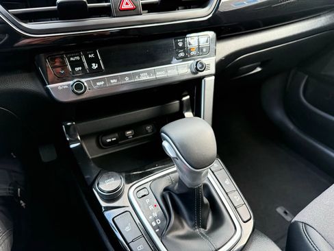 Used 2024 Kia Seltos X-Line AWD/4WD image 23