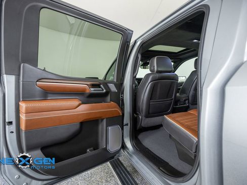 Used 2024 GMC Sierra 1500 Denali Ultimate AWD/4WD image 24