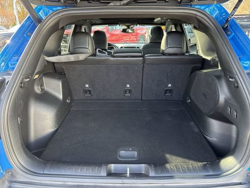 Used 2021 Jeep Cherokee Latitude Lux 80th Anniv w/ Quick Order Package 26U 80TH image 28