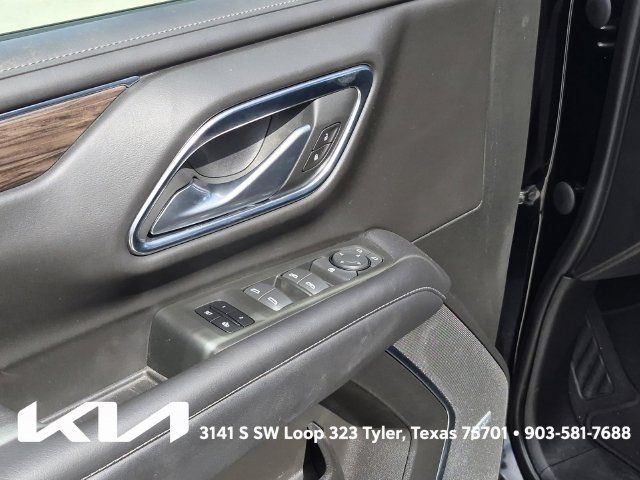 Used 2022 Chevrolet Tahoe Z71 AWD/4WD image 25