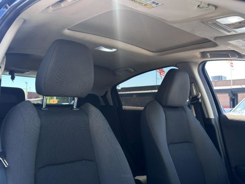 Used 2019 Honda HR-V EX image 27