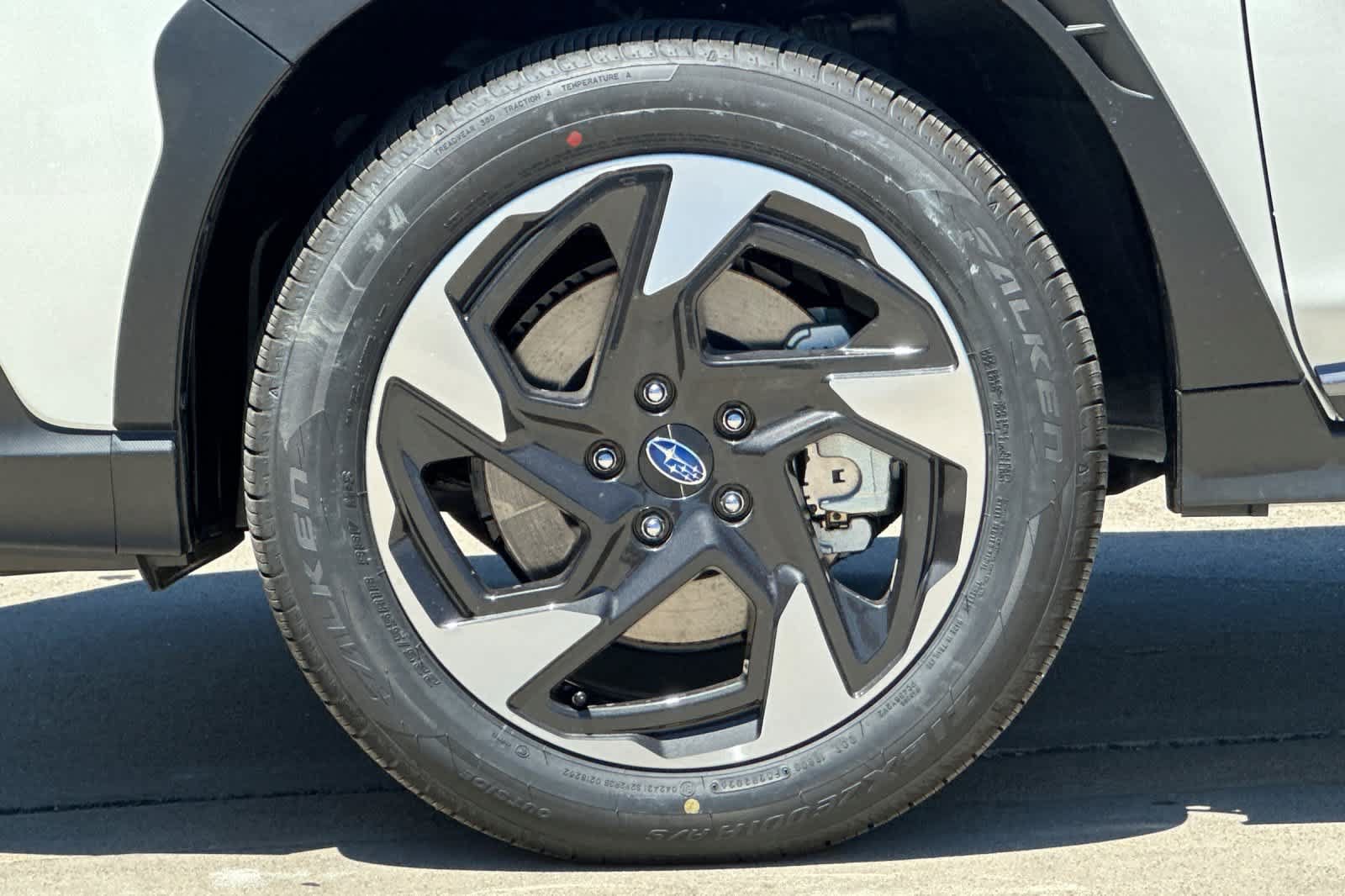 New 2026 Subaru Crosstrek 2.5i Limited AWD/4WD image 32