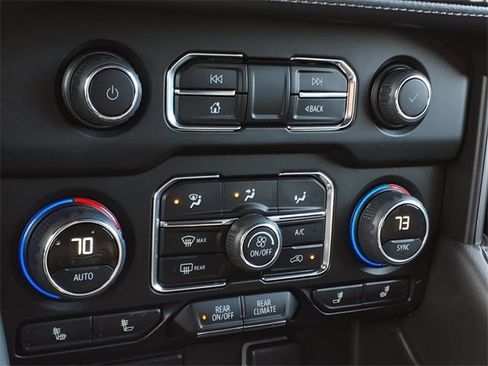 Certified 2024 Chevrolet Tahoe Z71 w/ Luxury Package image 11