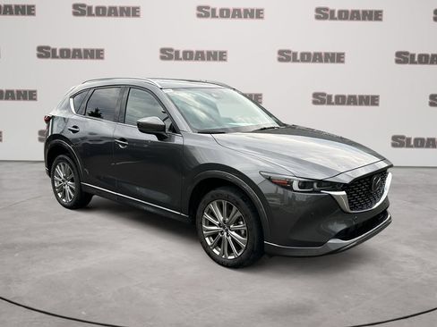 Used 2023 MAZDA CX-5 Signature AWD/4WD image 6