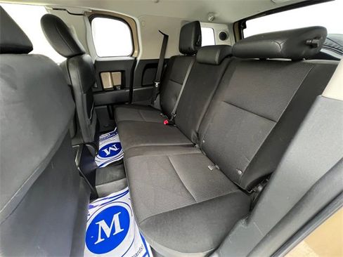 Used 2013 Toyota FJ Cruiser 4WD image 13