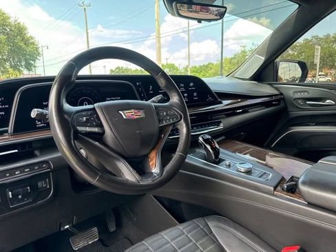 Used 2022 Cadillac Escalade Sport Platinum AWD/4WD image 24