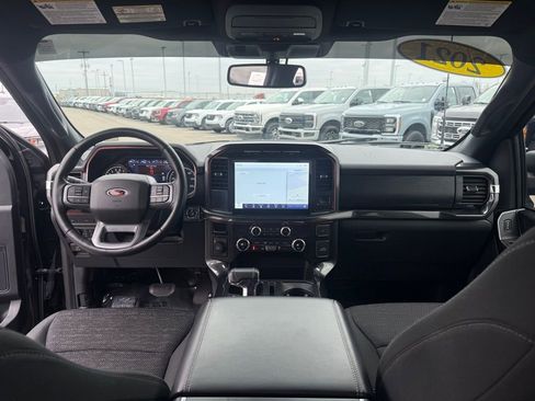 Used 2021 Ford F150 XLT w/ Equipment Group 302A High image 12