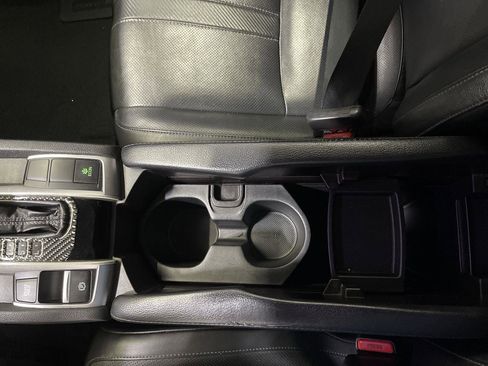 Used 2018 Honda Civic Touring image 20