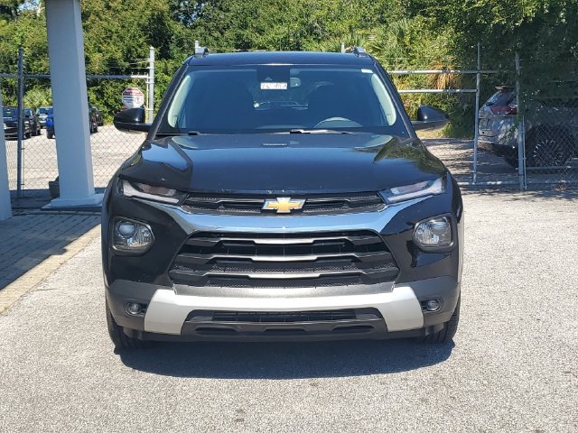 Used 2022 Chevrolet TrailBlazer LT w/ Convenience Package FWD image 11