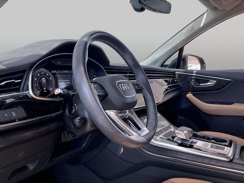 Used 2025 Audi Q7 2.0T Premium Plus w/ Premium Plus Package AWD/4WD image 17